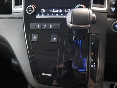 صورة مصغرة 24 لـ 2024 Toyota GRAND ACE