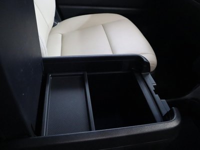 صورة مصغرة 27 لـ 2024 Toyota GRAND ACE