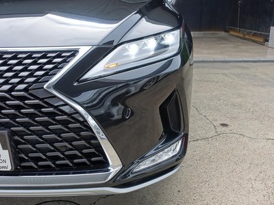 صورة 24 لـ 2022 Lexus RX