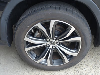 صورة 27 لـ 2022 Lexus RX
