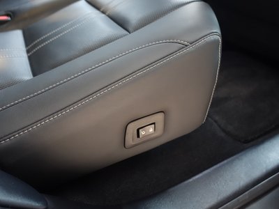 صورة 29 لـ 2022 Lexus RX