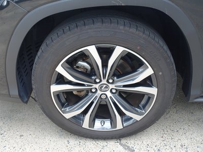 صورة 25 لـ 2022 Lexus RX