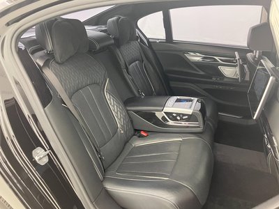 2020 BMW 7 SERIES thumbnail 29