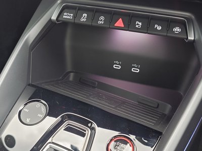 صورة 24 لـ 2025 AUDI S3 SPORTBACK