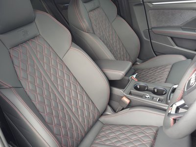 صورة 33 لـ 2025 AUDI S3 SPORTBACK