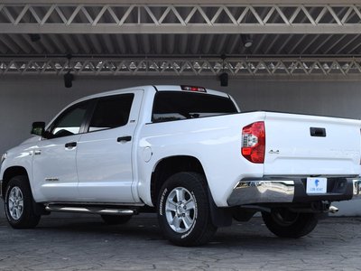 2018 Toyota TUNDRA 照片 10
