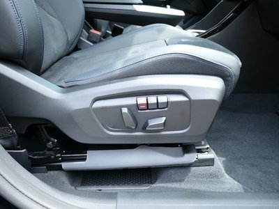 2026 BMW X1 photo 16