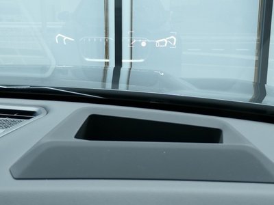 2026 BMW X1 thumbnail 18