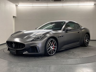 صورة 3 لـ 2024 Maserati GRANTURISMO