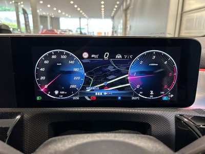 2025 Mercedes-BENZ CLA photo 9