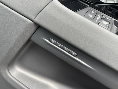 2025 LAND Rover RANGE ROVER EVOQUE thumbnail 19