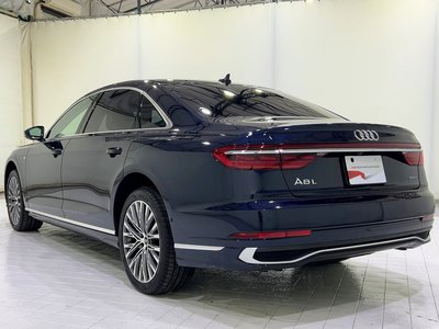 2023 AUDI A8 photo 7