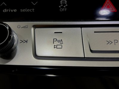 2023 AUDI A8 thumbnail 28