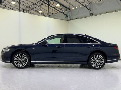 2023 AUDI A8 photo 5