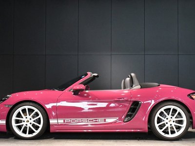 صورة مصغرة 60 لـ 2024 Porsche 718