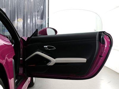 صورة مصغرة 7 لـ 2024 Porsche 718