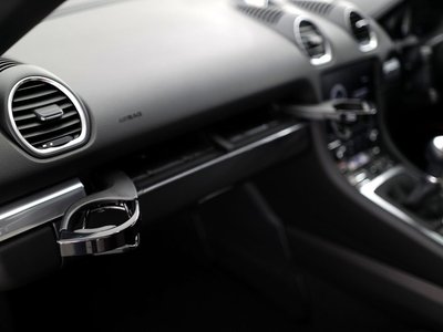 صورة مصغرة 17 لـ 2024 Porsche 718