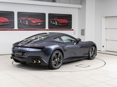 صورة 7 لـ 2021 Ferrari ROMA