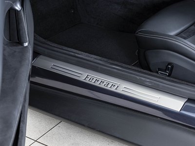 صورة 20 لـ 2021 Ferrari ROMA
