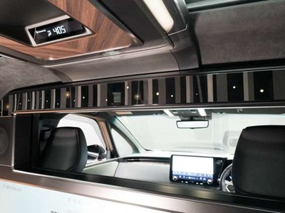 صورة 82 لـ 2024 Lexus LM