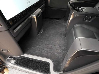 صورة 86 لـ 2024 Lexus LM