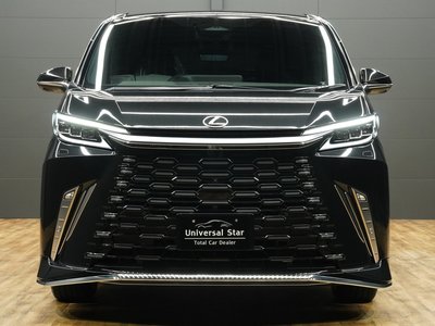 صورة 11 لـ 2024 Lexus LM