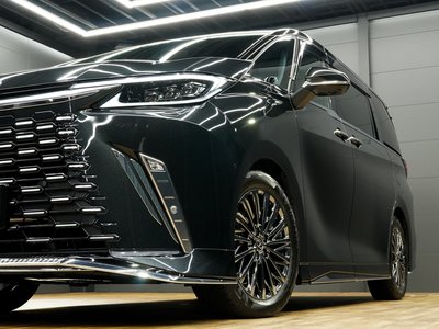 صورة 41 لـ 2024 Lexus LM