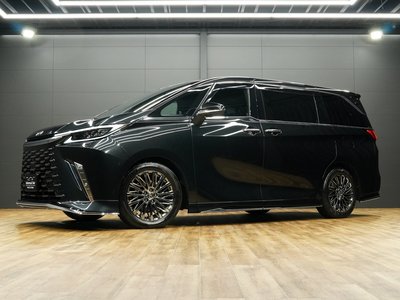 صورة 36 لـ 2024 Lexus LM