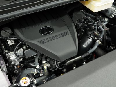 صورة 33 لـ 2024 Lexus LM