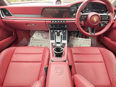 صورة مصغرة 27 لـ 2023 Porsche 911