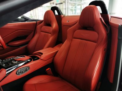 2022 Aston Martin VANTAGE — миниатюра 29