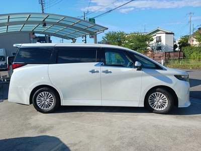 2024 Toyota ALPHARD — фото 13