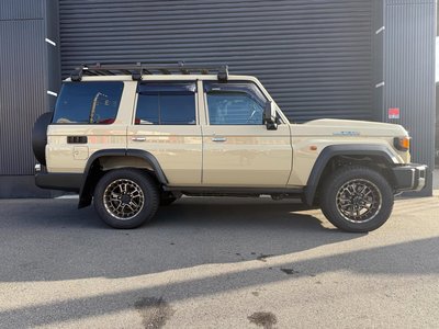 2024 Toyota LAND CRUISER 70 thumbnail 25