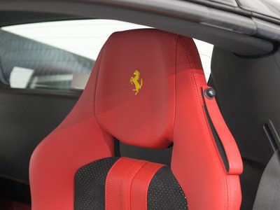 2021 Ferrari F8 SPIDER — фото 19