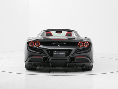 2021 Ferrari F8 SPIDER — фото 6