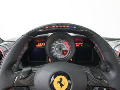 2021 Ferrari F8 SPIDER — фото 23