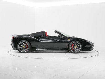 2021 Ferrari F8 SPIDER — фото 11