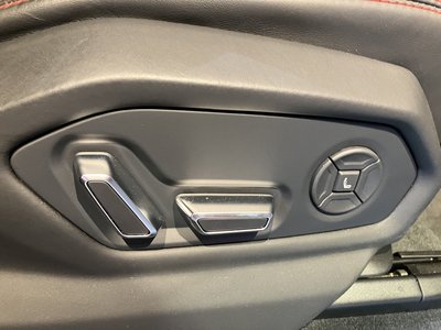 2019 Lamborghini URUS 照片 23