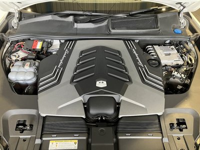 2019 Lamborghini URUS 照片 30