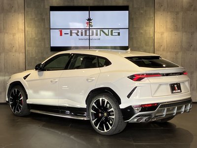 2019 Lamborghini URUS 照片 7