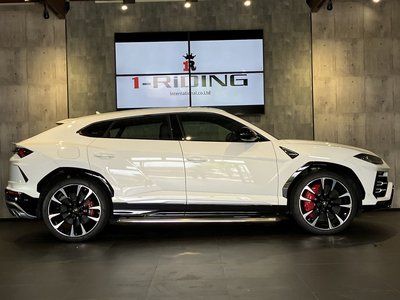 2019 Lamborghini URUS 照片 4