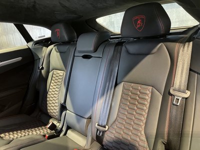 2019 Lamborghini URUS 照片 42