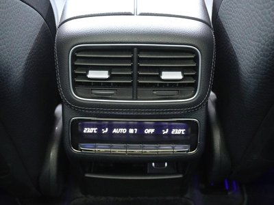 2020 Mercedes-BENZ GLS thumbnail 60