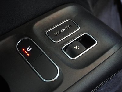 2020 Mercedes-BENZ GLS thumbnail 56
