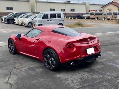 2015 ALFA Romeo 4C — фото 10