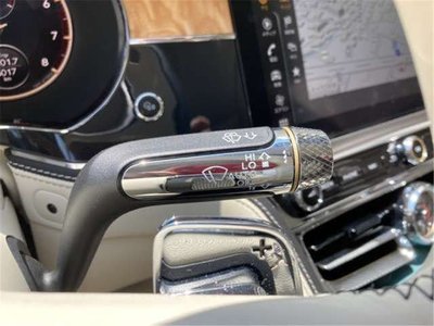 صورة مصغرة 16 لـ 2021 Bentley FLYING SPUR