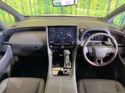 2025 Toyota ALPHARD — фото 2