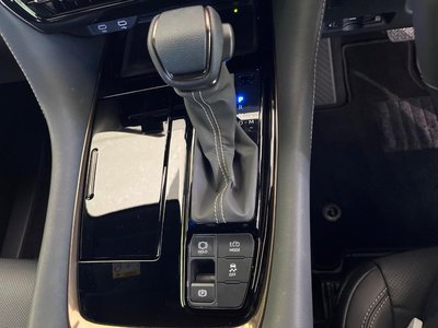 2025 Toyota ALPHARD — фото 80