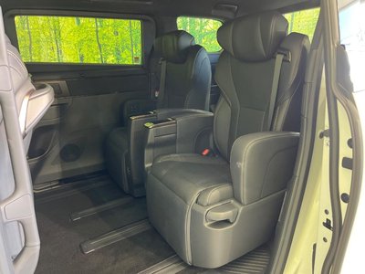 2025 Toyota ALPHARD — фото 24