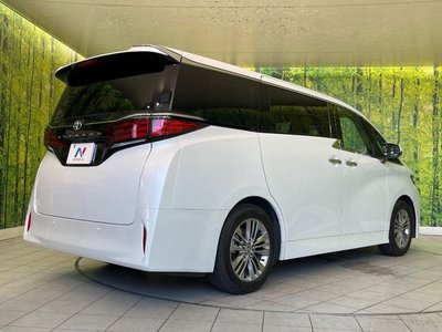 2025 Toyota ALPHARD — фото 18